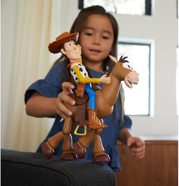 Mattel Disney Pixar Toy Story 4 Woody and Bullseye 2-Character Pack, Movie-inspired Relative-Scale for Storytelling Play