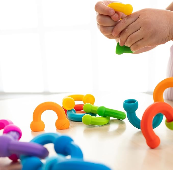 Fat Brain Toys Plip Links, Silicone Building Toys for Creative Play, Creative Construction Play Set for Preschoolers, Kids Toys Ages 3 to 12