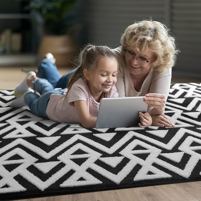 Ompaa Ultra Soft Geometric Bedroom Rugs Memory Foam Carpet, Black 5 x 8 Feet, Cozy Area Rugs for Living Room Couch Dorm Bedside Kids Girls Teens Room Nursery Decor Floor Mat