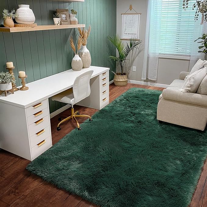Amdrebio Dark Green Area Rugs for Bedroom Aesthetic, Fluffy Rug for Living Room, Soft Bedside Rugs 4x6 for Kids Room, Teen, Women, Shaggy Throw Rug for Dorm Classroom Office Nursery, Deep Green Carpet