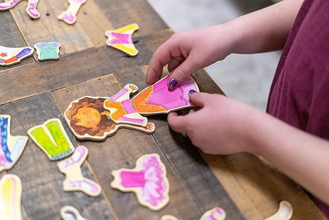 Bendon TS Shure Daisy Girls 40-Piece Wooden Magnetic Dress Up Doll 50463