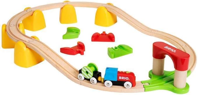 BRIO World 33710 - My First Railway Battery Operated Train Set | 25 Piece Wood Train Set for Toddlers | Inclusive of Accessories and Wooden Tracks | Certified by Forest Stewardship Council