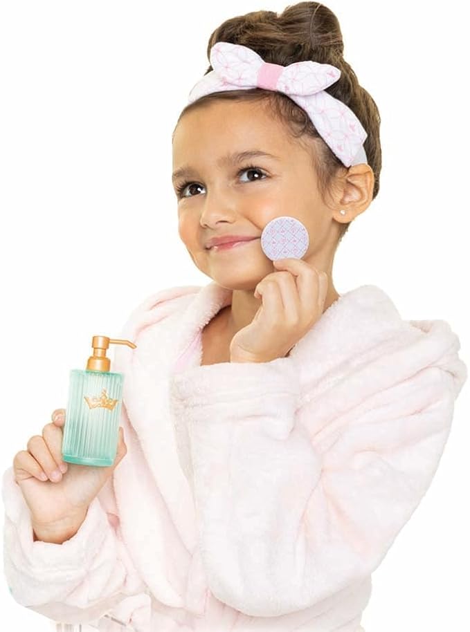 Disney Princess Style Collection Girls Deluxe Day Spa with Realistic Steamer, Play Skincare Essentials & Real Running Water, 20+ Pieces
