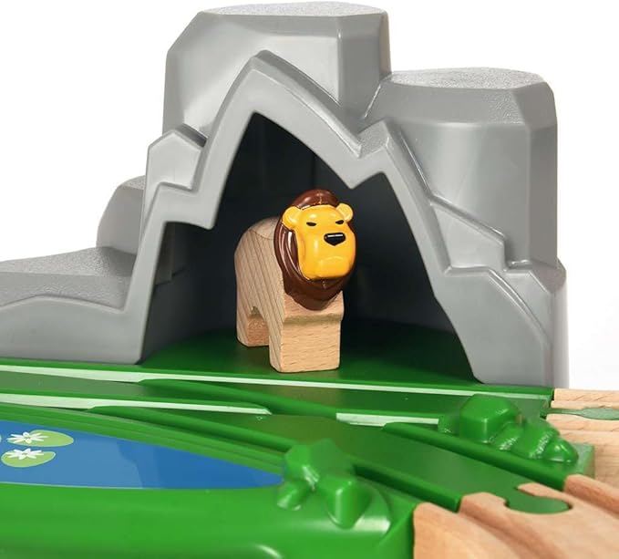 BRIO World 33960 - Safari Adventure Set - 26 Piece FSC-Certified Wooden Toy Train Set for Kids Ages 3 and Up | Imaginative Play | Educational | Compatible Railway Systems