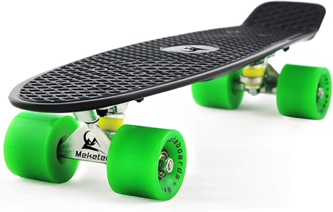 Skateboards Complete 22 Inch Mini Cruiser Retro Skateboard for Kids Boys Youths Beginners
