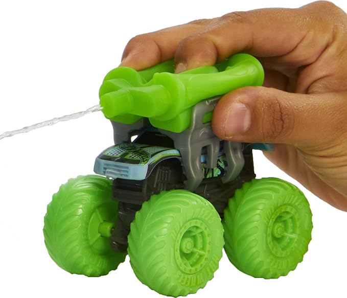 Hot Wheels Monster Trucks Color Reveal 2-Pack & Clip-On Water Tank, 2 Toy Trucks with Surprise Color Change (Styles May Vary)