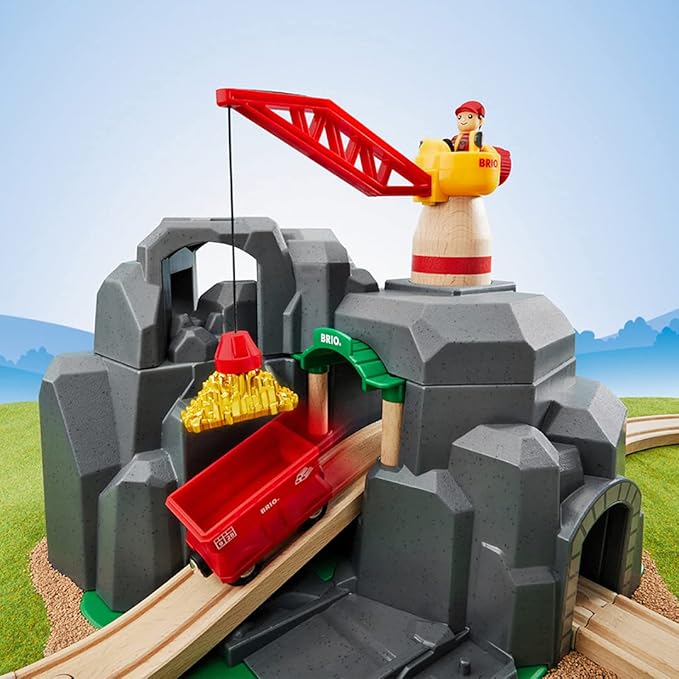 BRIO World - 33889 Crane & Mountain Tunnel | 7 Piece Toy Train Accessory for Kids | Interactive Play | FSC Certified Wood | Perfect for Ages 3 and Up