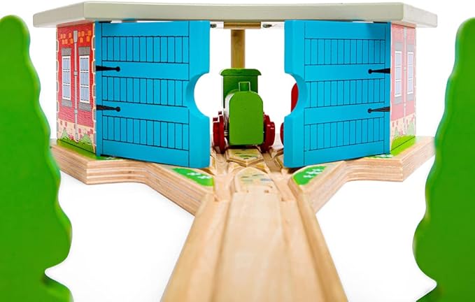 Bigjigs Rail Triple Engine Wooden Shed, Wooden Toys, Small Shed for Toy Trains, Wooden Train Set, Wooden Train Track Accessories, Bigjigs Train Accessories