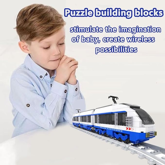 Retro Transportation Train Station Building Blocks Toy City Train Set Steam Cargo Railway Station Model Building Blocks Brick Tracks Rail Kits Carriage Kid Toy 681PCS