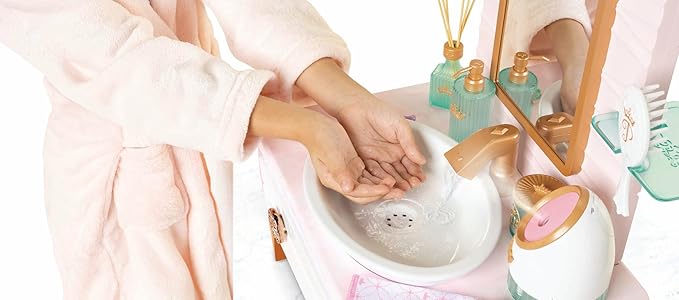 Disney Princess Style Collection Girls Deluxe Day Spa with Realistic Steamer, Play Skincare Essentials & Real Running Water, 20+ Pieces