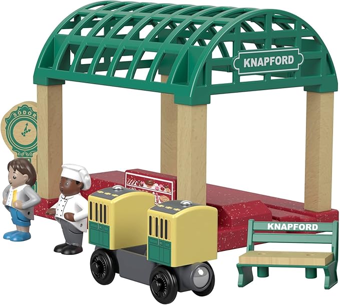 Thomas & Friends Wooden Toy Knapford Train Station Playset with Figures & Passenger Coach for Preschool Pretend Play Kids Ages 3+ Years