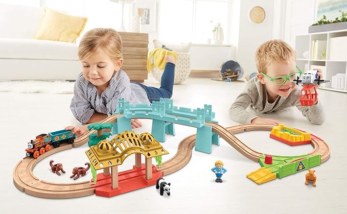 Thomas & Friends Wood, Big World Adventures Set