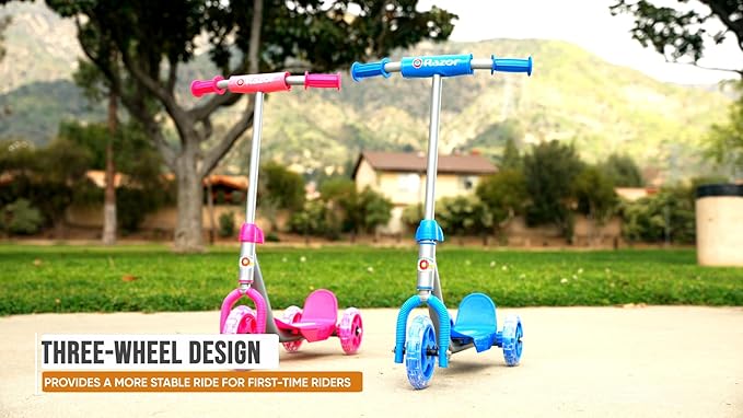 Razor Jr. Lil’ Kick – 3-Wheel Kick Scooter for Younger Children (Ages 3+), Max Rider Weight 44 lb (20 kg)