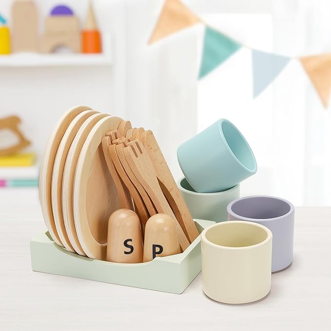 Wooden Toy Dish Set Toddler Plates and Cutlery Set Children's Kitchens Accessories Kids Role Play Food Gift for Girls and Boys
