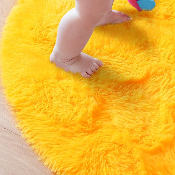 junovo Round Rug 4x4 Feet Fluffy Soft Area Rugs for Kids Girls Room Princess Castle Plush Shaggy Carpet Cute Circle Nursery Rug for Kids Girls Bedroom Baby Room Home Decor Circular Carpet, Orange