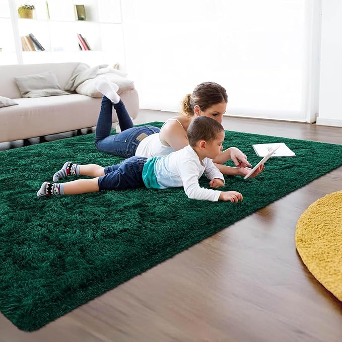 3x5 Dark Green Fluffy Bedside Area Rug Machine Washable, Small Shag Rugs Non Shedding for Living Room, Fluffy Carpet Anti Slip, Kids Playroom, Boy Girl Nursery