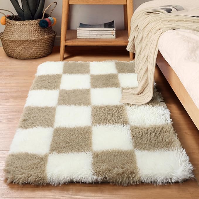 KICMOR Small Beige and Cream White Area Rugs for Bedroom, 2x3 Fluffy Fuzzy Plush Shaggy Checkered Rug, Soft Furry Bedside Rug Small Throw Carpet for Living Room Kids Girls Boys Nursery Home Decor