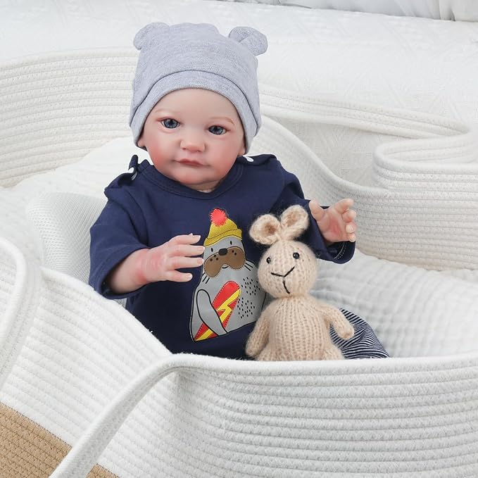 WOOROY Realistic Reborn Baby Dolls Boy - 19 Inch Lifelike Newborn Baby Dolls Handmade Real Life Baby Dolls Reborn Toddler with Soft Cloth Body Gift Toys for Kids Age 3 +