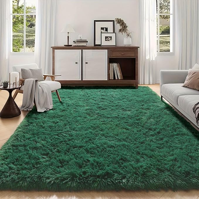 PAGISOFE Dark Green Area Rug for Bedroom, Living Room Aesthetic, Soft Shaggy Fluffy Rugs for Boys Room Kids Nursery Playroom, Plush Indoor Floor Emerald Green Rug Shag Cool Carpet, 4x6 Rug