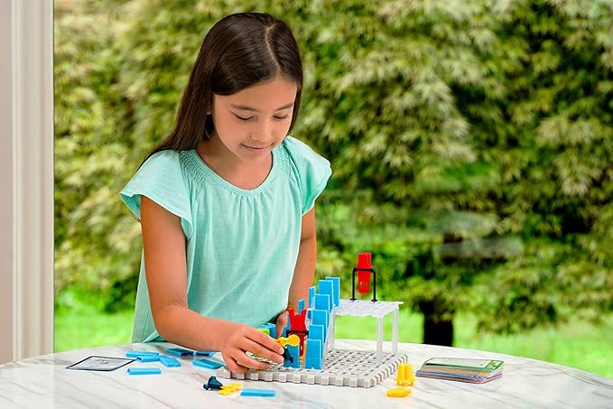 Think Fun 44001012 ThinkFun Domino Maze STEM Toy and Logic Game for Boys and Girls Age 8 and Up - Combines the Fun of Dominos With the Challenge of a Puzzle