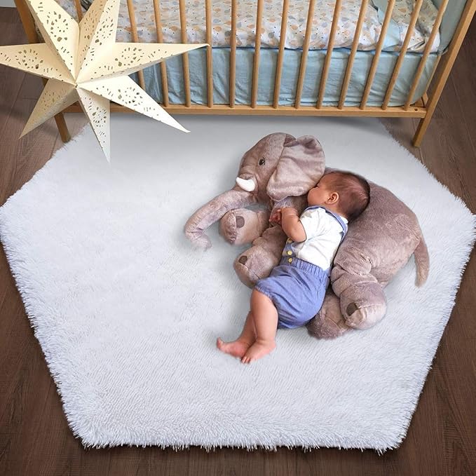 junovo Ultra Soft Rug for Nursery Children Room Baby Room Home Decor Dormitory Hexagon Carpet for Playhouse Princess Tent Kids Play Castle, Diameter 4.6 ft, White