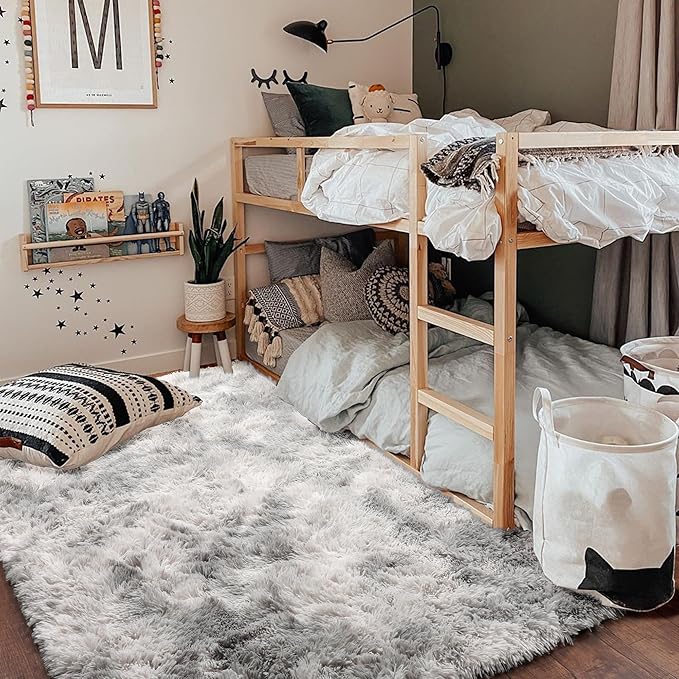 Amdrebio Tie-Dyed Light Grey Area Rugs for Bedroom, Fluffy Furry Rugs for Living Room, Modern Shag Throw Rug for Kids Room Decor, Shaggy Fuzzy Carpet, Indoor Plush Rug for Dorm Classroom, 4x6 Rug