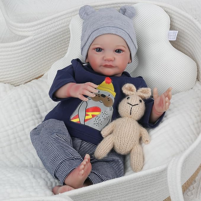 WOOROY Realistic Reborn Baby Dolls Boy - 19 Inch Lifelike Newborn Baby Dolls Handmade Real Life Baby Dolls Reborn Toddler with Soft Cloth Body Gift Toys for Kids Age 3 +