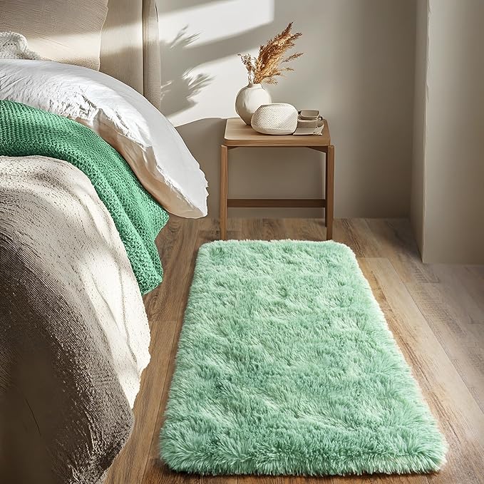 Super Fluffy Throw Rug for Bedroom, Modern Shag Sage Green Area Rugs, Soft Plush Small Carpet for Kids,Girls Boys and Teens Decorations for Living Room Dorm Nursery Classroom, 2x4 Feet