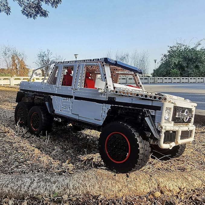 Mould King 13061 Off-Road Pickup Trucks Building Kits Toy, 6x6 MOC Building Blocks Model Off-Road Vehicle with Motor/APP Remote Control, Gift for Kids Age 8+/Adult Enthusiasts(3686 Pieces)