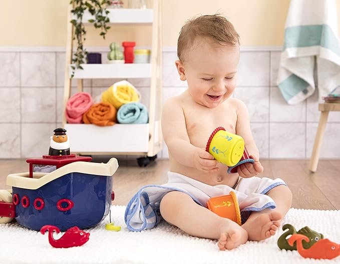 B. toys- Water Play Bath Toy Set – Baby Bath Toys – Boat & Accessories - Tub Toys For Toddlers, Kids –Fish & Splish- 1 Year +