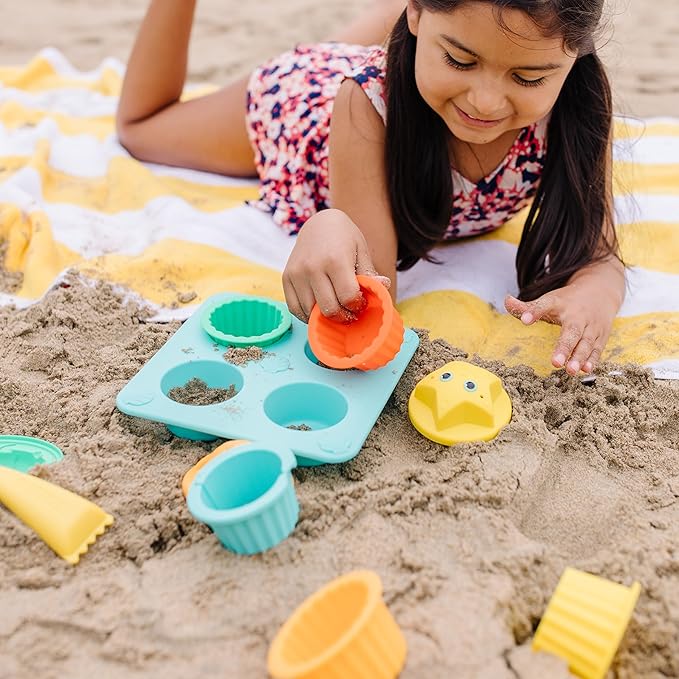 Melissa & Doug Sunny Patch Seaside Sidekicks Sand Cupcake Play Set - Toddler Beach Toys, Outdoor Toys For Sandbox, Sand Toys For Toddlers And Kids Ages 3+