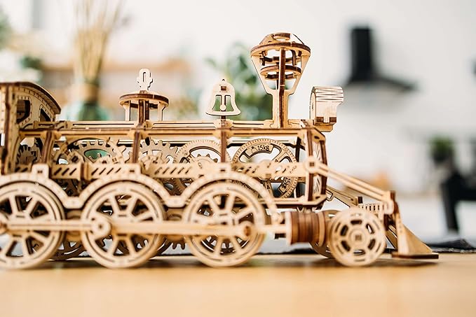 Wood Trick Wooden Train Toy Set with Railway - Mechanical Locomotive Train Model Kit - 3D Wooden Puzzle Puzzle for Adults and Kids, Best DIY Toy