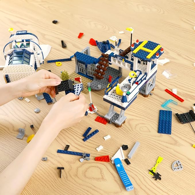 City Police Station STEM Building Sets, Compatible with Lego Military Helicopter Airplane,Boats Ship, Swat Team,Building Kit for Kids, 565 PCS Best Gift for 6-10 Boys