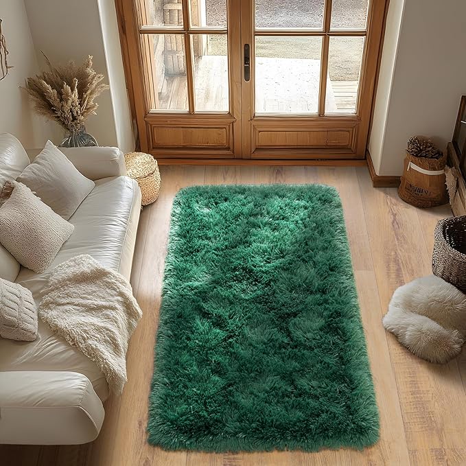 Super Fluffy Throw Rug for Bedroom, Modern Shag Green Area Rugs, Soft and Cozy Plush Small Carpet for Kids,Girls Boys and Teens Decorations for Living Room Dorm Nursery Classroom, 2x4 Feet
