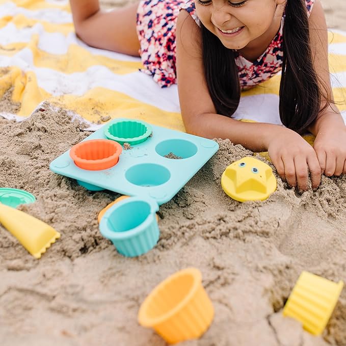Melissa & Doug Sunny Patch Seaside Sidekicks Sand Cupcake Play Set - Toddler Beach Toys, Outdoor Toys For Sandbox, Sand Toys For Toddlers And Kids Ages 3+