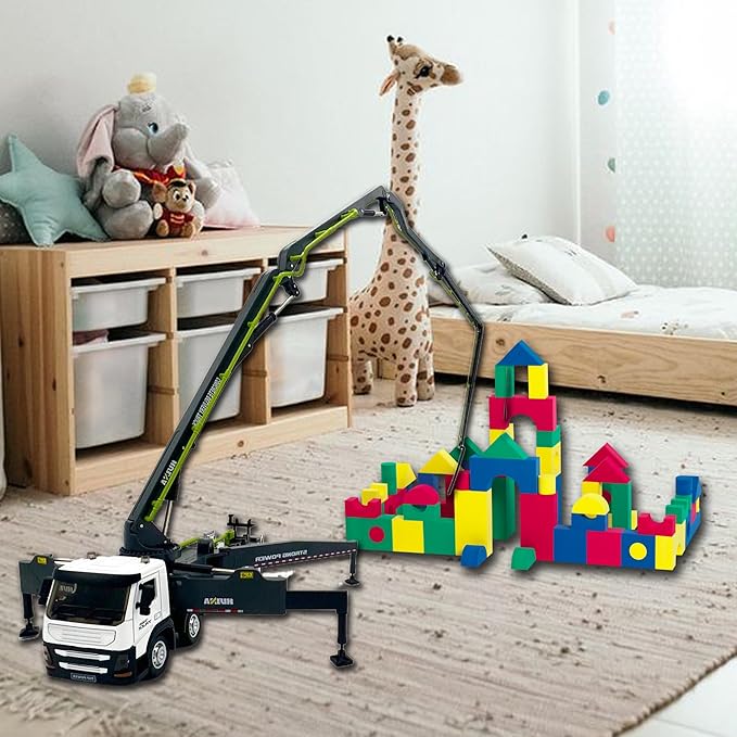 Concrete Pump Truck Construction Vehicles Toys,1:50 Scale Diecast Site Concrete Pump Truck, Toy Trucks for Kids (Green)