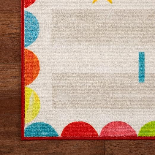 Eric Carle "The Very Hungry Caterpillar Elementary Dream Big Little One Kids Machine Washable Area Rug, White/Grey, 4'11"x6'6"